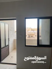  6 شقة للبيع في مادبا