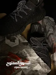  3 حذاء Adidas  Black Yeezy اصلي