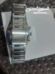  8 ساعة سيكو وكالة مع كامل اغراضها