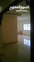 10 شقة سوبر ديلوكس للايجار جانب جامعة البترا