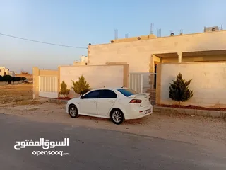  4 بيت للبيع عمان _ البيضاء
