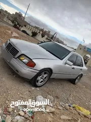  3 مرسيدس c180 للبيع فقط