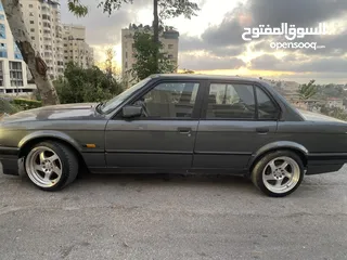  6 بي ام بوز نمر E30 موديل 1988 ماتور ابيض 2000 6سلندر