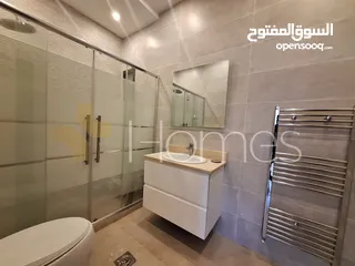  11 شقة ارضية مع حديقة للايجار في ضاحية الامير راشد