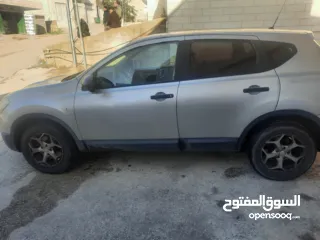  2 نيسان قشقاي 2013 فئة A ( 5 مقاعد)