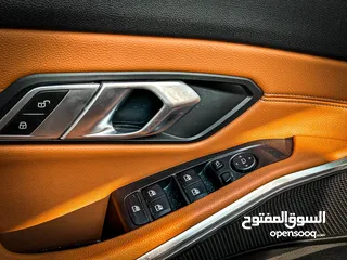  11 BMW 330i 2019