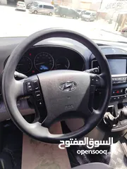  6 باص هيونداي جراند ستاريكس ليمتد (سياحي) 12 راكب موديل 2019 جير عادي عداد 52 الف كم اصلي