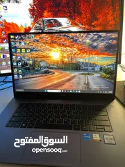  11 للبيع لابتوب Huawei أنيق وخفيف – معالج i5 الجيل 11 – شاشة FHD – حالة ممتازة بدل سعر 360 صار 320
