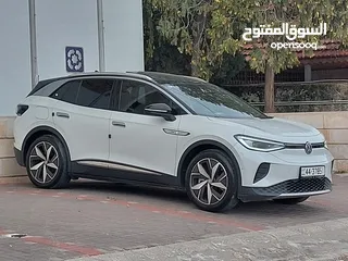  20 فولكسفاغن ID4 بروو بيانو بلاك// 2024 أعلى مواصفات// تأمين شااامل// كفالة