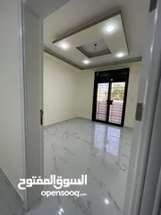  6 شقة طابق ثالث من ابوغوش 20 مساحة 130 م
