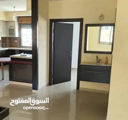  1 شقة للإيجار