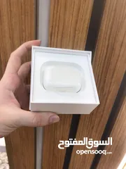  3 Air Pods Pro