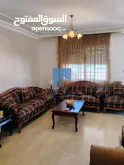  3 شقة أرضية فاخرة للبيع في الجاردنز  - خلف جريدة الرأي 185م مع ترسات 110م تشطيب سوبر ديلوكس