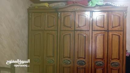  3 خزانة خشب طابقين بحالة جيدة