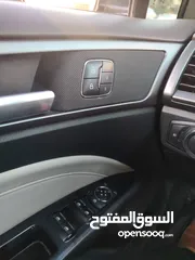  24 فورد فيوجن 2015 اعلى صنف تيتانيوم اصلي  بدون فتحه فحص كامل 7جيد