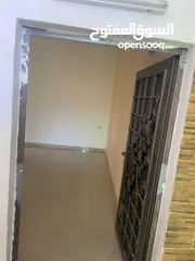 4 شقه للايجار طلاب أو طالبات تواصل على رقم او واتساب