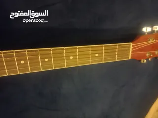  8 جيتار اكوستك