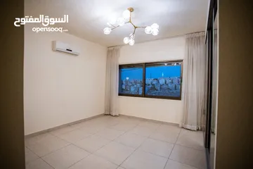  9 شقة  استثماري سوبر ديلوكس سكن خاص منطقة عبدون للبيع