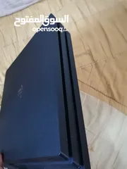  4 بليستيشن4 برو تيرا وكاله للبيع  والجهاز صلاة النبي عليه معه ايادي ثنتين جداد وكامل وصلاته وسيدي فيفا