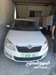  5 سكودا فابيا للبيع 2011