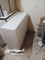  1 خزانة متعددة الاستعمالات