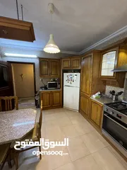  7 شقة سوبر ديلكوس، مع مطبخ امريكي راكب من العالميه وبافضل مناطق اربد (كرم حجازي)وبسعر في المتناول