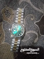  5 ساعه بحاله الوكاله من الكويت سعر مغري