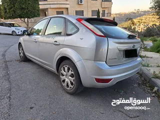  3 فورد فوكس هاتشباك موديل 2010 للبيع