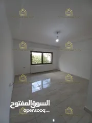  10 شقة فارغة للايجار في خلدا 200 متر