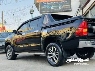  21 تويوتا هايلوكس 2016 بحالة الوكالة