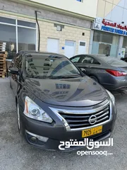  2 nissan altima sl in immaculate condition with new tyres & battery recently mulkiya renew