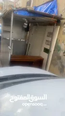  2 كشك مساحه مرتبه له يوجد علي عجال له التواصل على الرقم