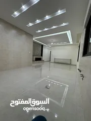  3 شقق فاخره للبيع