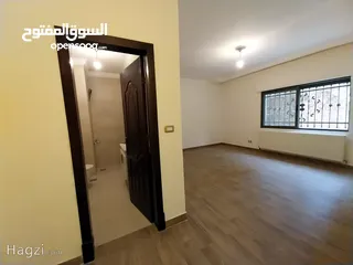  11 شقه تسويه مع حديقه واسعه وكراج خاص للسياره ومداخل خاصه للشقه في حي الص... ( Property ID : 30314 )