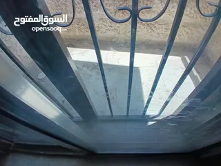  16 شقه فارغه للإيجار الجبيهه