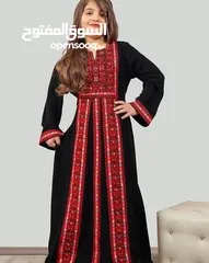 4 لكل أم بتحب تشوف بنتها بأجمل طلة! #عباية_بناتية #فخمة بتطريز تراثي أنيق  قصّتها مرتبة، وخامتها مريحة