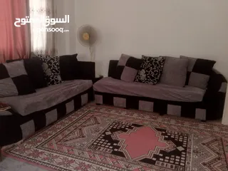  5 طقمين كنب مستعمل للبيع