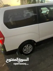  20 باص هونداي H1 بنزين ماتور 2400 فحص مرخص سنه مكيف ليمتد 8 ركاب مرخص دهان كوشوش جديد بطاريه جديده