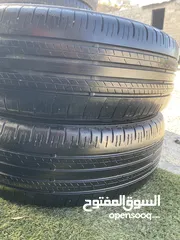  2 اطارات مستعمله  كوشوك مستعمل للبيع بالجمله والمفرق  جميع المقاسات الرجاء التواصل على الرقم ةمن 13/22