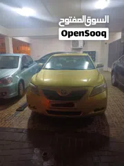  4 تويوتا كامري  2007  GLX  ذهبي تخشيبة وستارة خلفية  شاشة وكاميرا