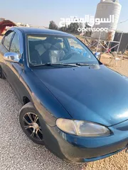  4 هيونداي افانتي 1996