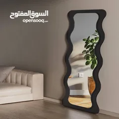 1 مرايا ستاند باطار مخملي فاخر تزيد فخامة المكان وتعكس جمالك من اول نظرة تضيف ديكور مميز للمكان