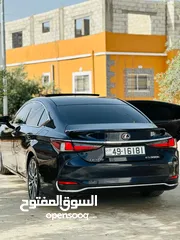  11 لكزس ES300 2019 ألترا فل كامل أعلى صنف لون كحلي غامق مميز للبيع