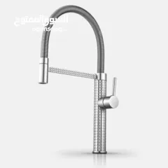  3 أضف لمسة من الأناقة والعصرية إلى مطبخك مع صنبورنا الجديد!   هل تبحث عن التميز والجودة في آن واحد؟