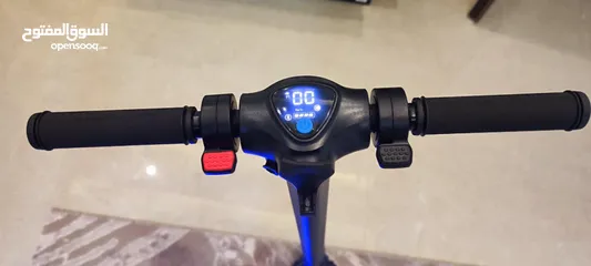  6 سكوتر كهربائي وصل حديثا