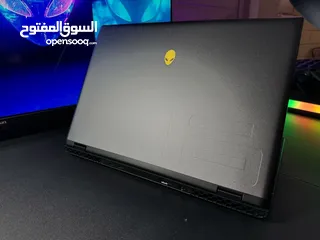  7 Dell Alienware laptop