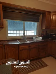  12 متوفره بعد 8/15  شقه  سوبر ديلوكس كل شي فيها تقريبا جديد مفروشه للايجار  اسبوعي .شهري او سنوي