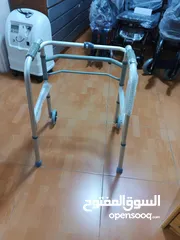 8 مستلزمات طبية.. كراسي .واكرات. أسرة. فرشات تقرح