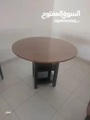  1 Round Dinning Table