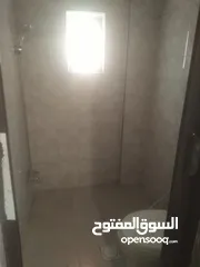  4 بيت 3 طوابق للبيع